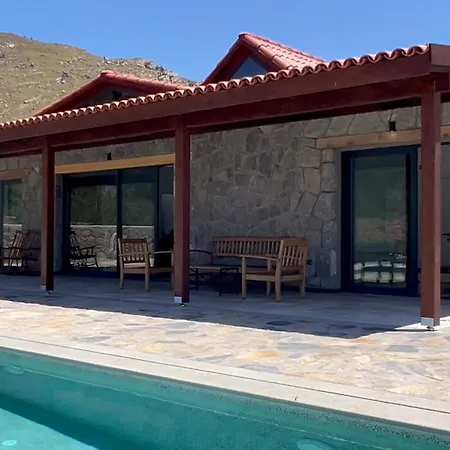 Villa Guemuesluek Uemit