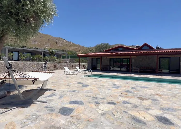 Guemuesluek Uemit * Bodrum