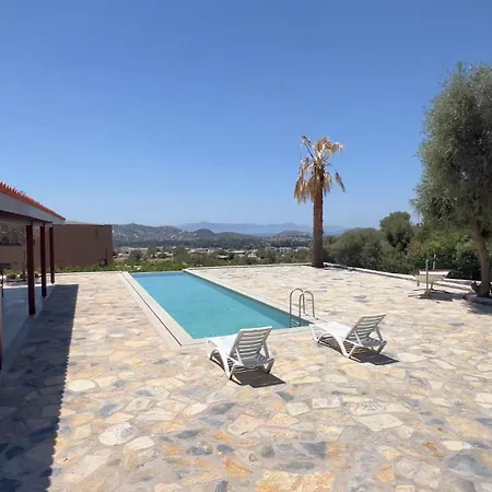Guemuesluek Uemit Vila Bodrum