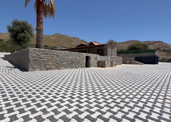 Guemuesluek Uemit * Bodrum